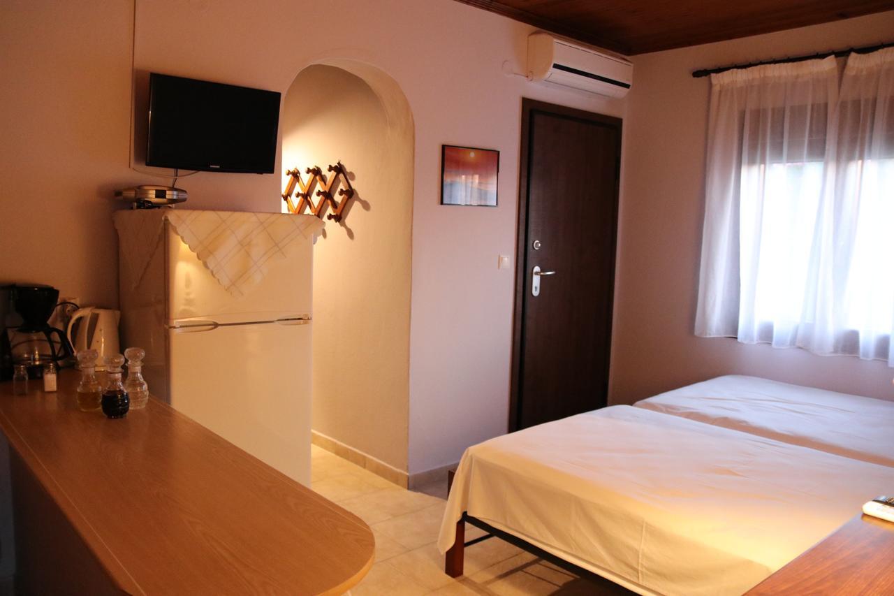 Katina'S House Apartment Vourvourou Luaran gambar